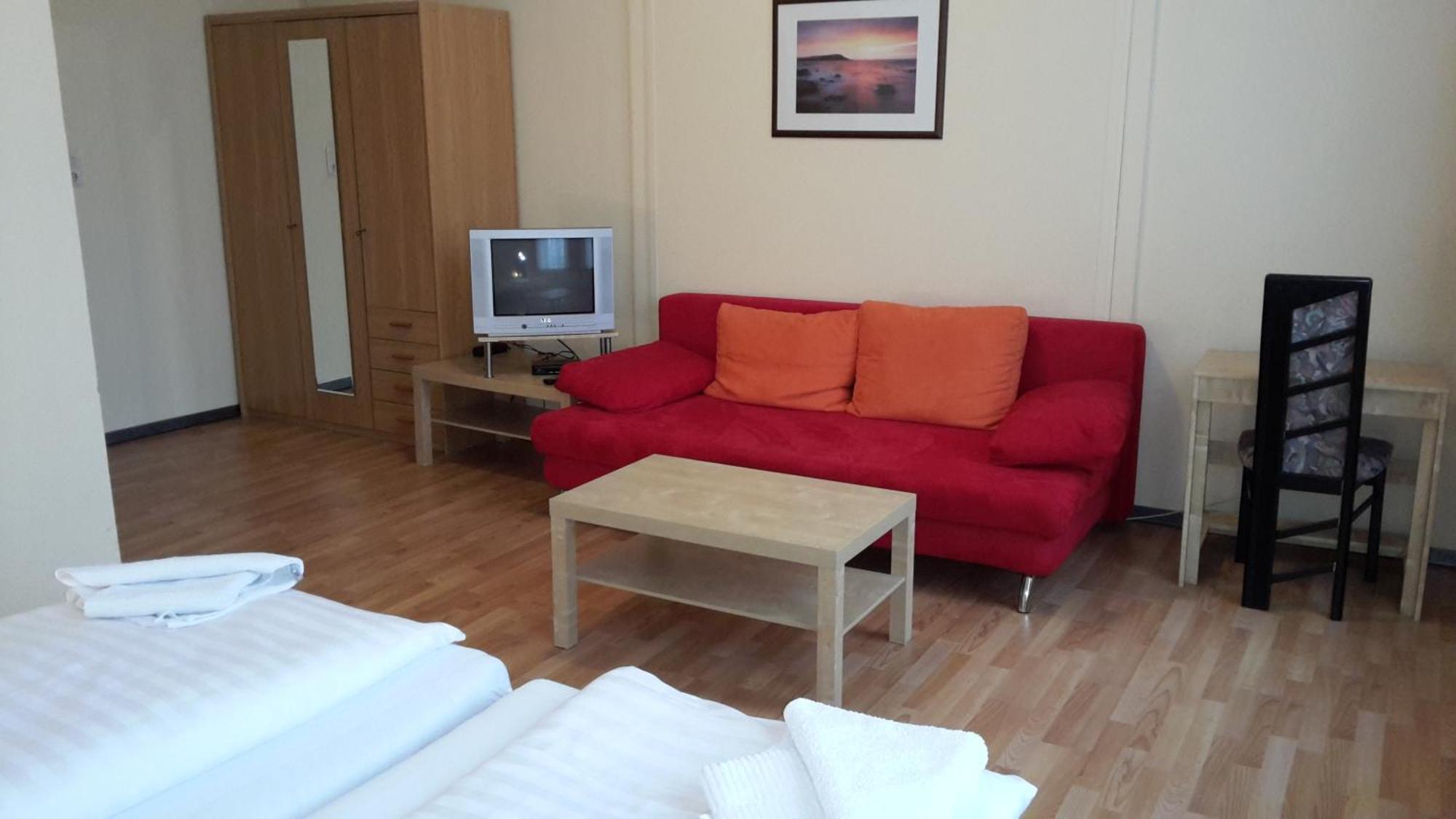 Landgasthof Schoenecke Wahrenholz Habitación foto